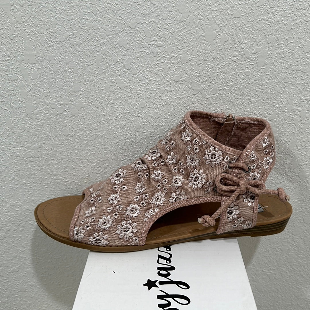 Very G Loopy 2 Sandals - CLOSEOUT