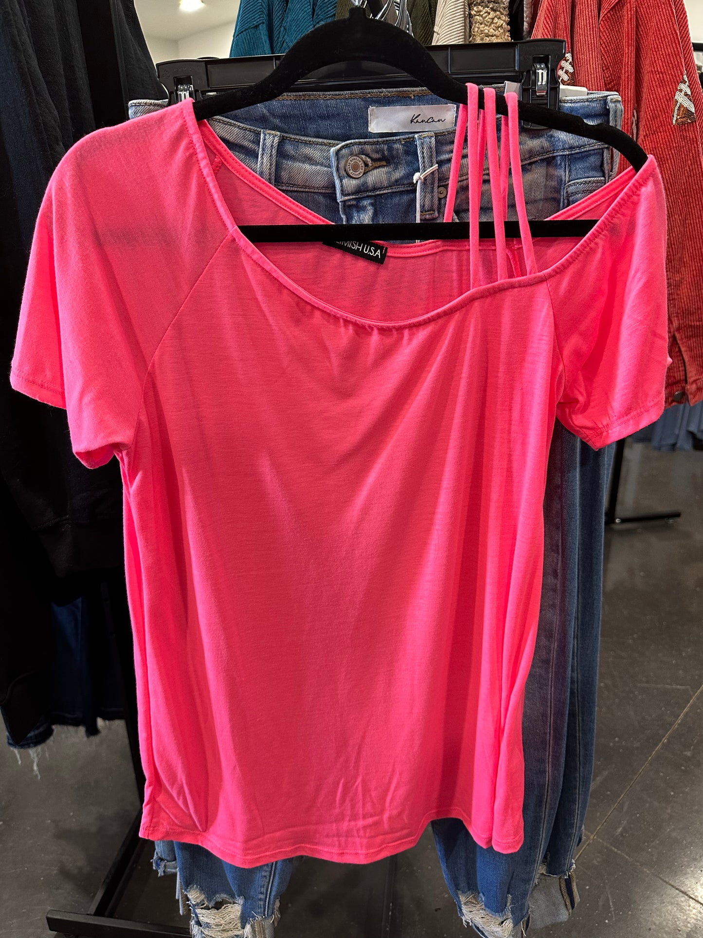 HEIMISH Cold Shoulder