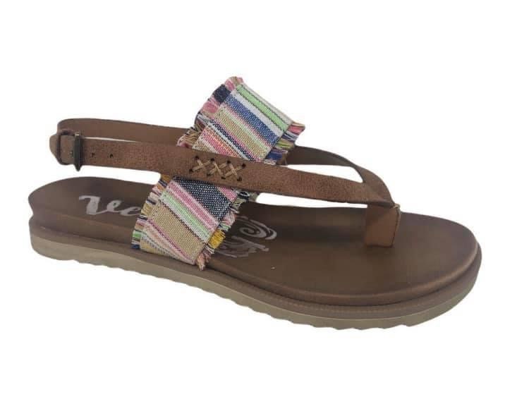 Very G Axel Sandals