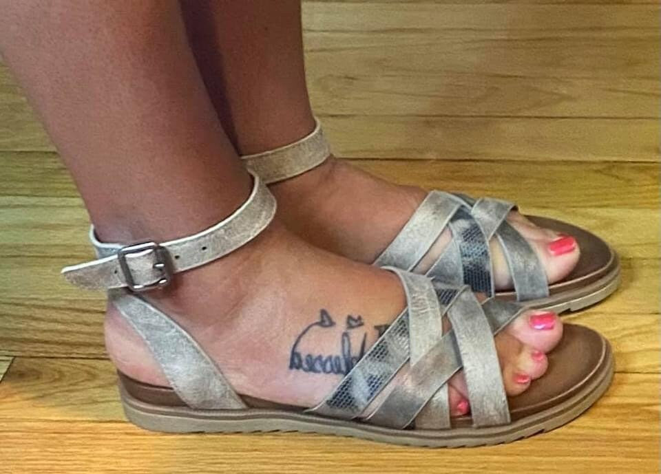 Very G Jules Sandals