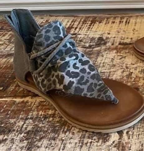 CLEARANCE - Very G Grey Leopard Angelika Sandals