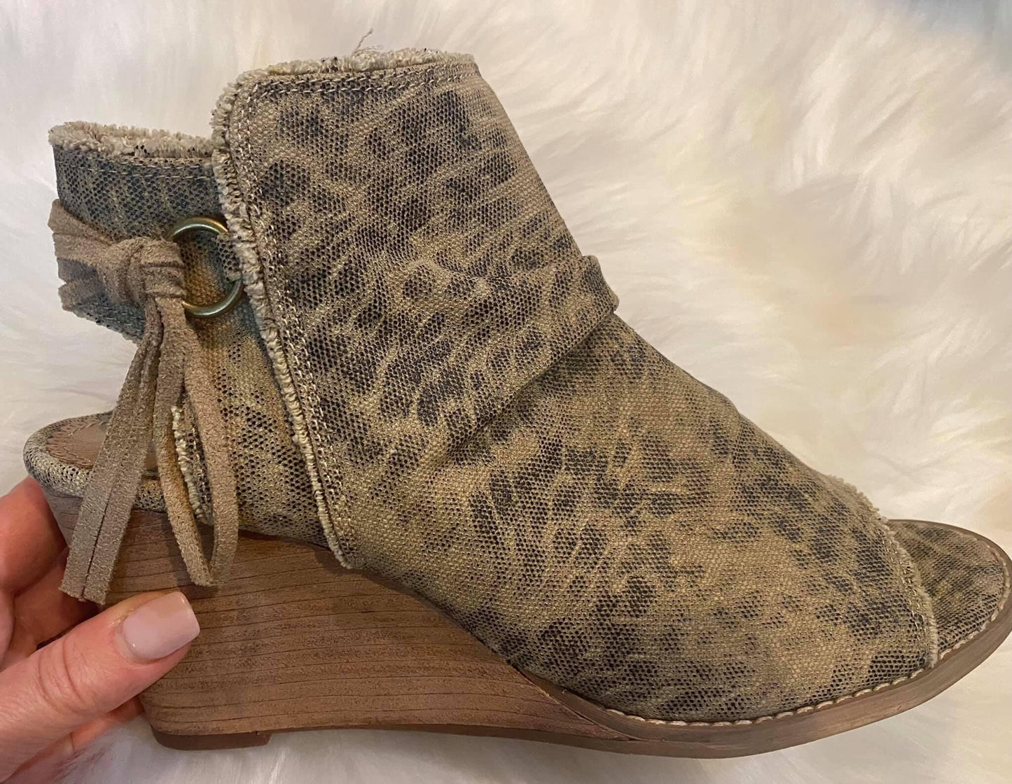 SALE - Very G Tan Keely